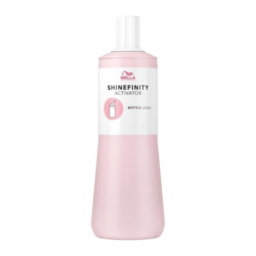 Wella Professionals 2% Shinefinity Activator Bottle Usage Aktivaator (kasutades aplikaatorit) 60ml