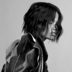 Sebastian Professional Trilliant Shine And Heat Protection Spray Kaitsev ja kuumust tõrjuv sprei 150ml