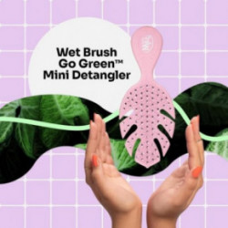 WetBrush Go Green Mini Detangler Juuksehari Purple