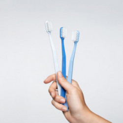 Alpine White Soft Toothbrush Õrn hambahari 1 tk