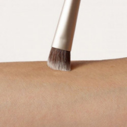 Jane Iredale Fluffy Eye Brush Meigi pintsel 1 tk