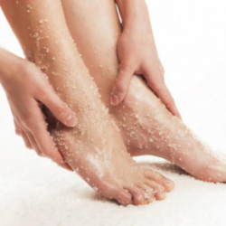 Benamor Gordíssimo Nourishing Body Scrub Toitev kehakoorija 200ml