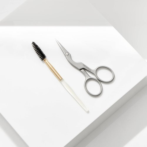 Tweezerman Brow Scissors & Brush Kulmukääride ja harja komplekt