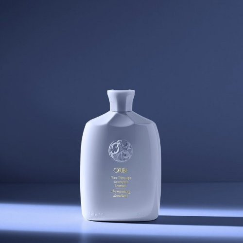 Oribe Run Through Detangling Shampoo Juukseid pehmendav ja pusasid ennetav šampoon 250ml
