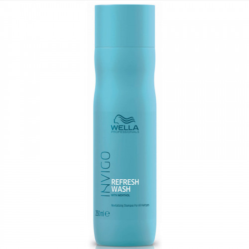 Wella Professionals Invigo Aqua Refresh Wash Revitalizing Shampoo Šampoon kõikidele juuksetüüpidele 250ml